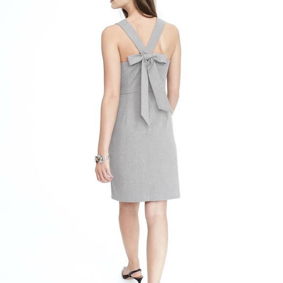 Banana Republic Dresses & Skirts - 🎉 10/6 HP [Banana Republic] Bow Back Dress
